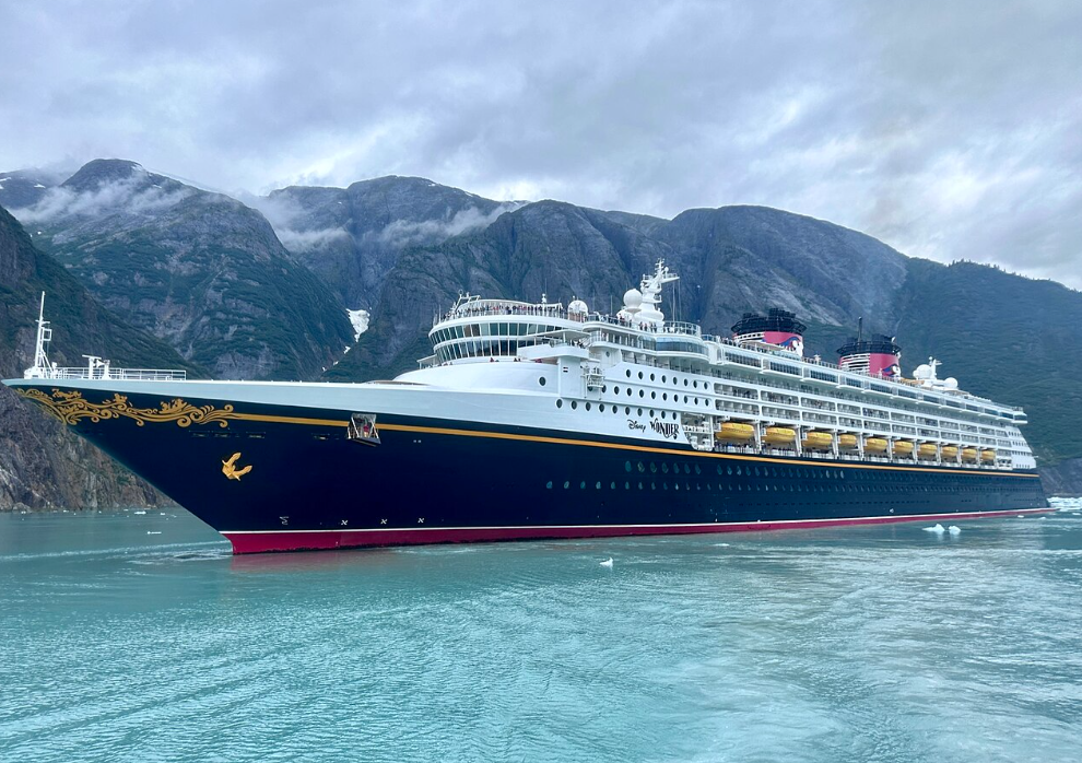 Cruise Ship